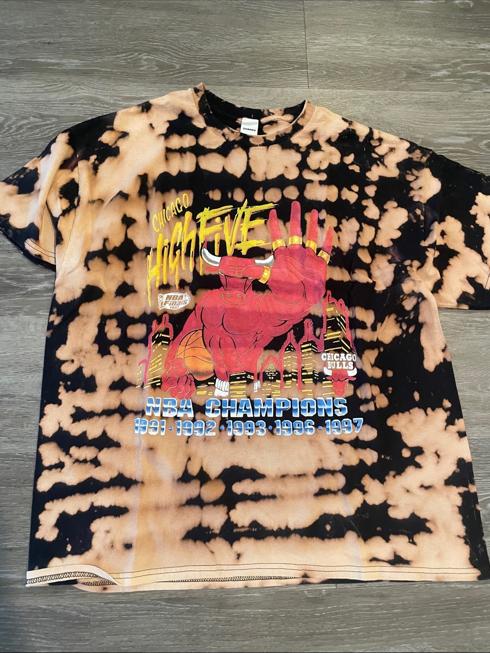 Chicago Bulls Tie-Dye Short Sleeve Tee - Black & Bleach